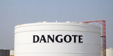 Dangote Refinery Temporarily Suspends Naira-Based Petroleum Sales: A Strategic Adjustment