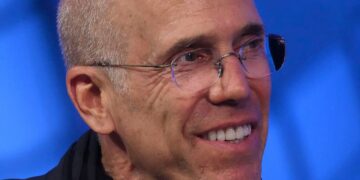 The Disney Fumble That Birthed a $3.8 Billion Rival—and What It Teaches Us Today