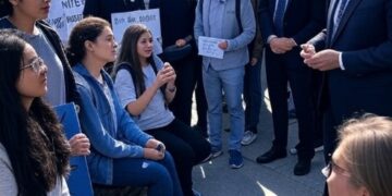 U.S. Halts Student Visa Interviews Amid Social Media Vetting Expansion