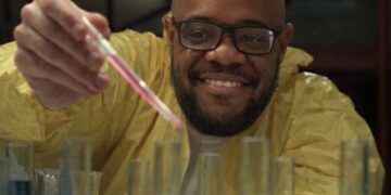 Dot to Dollars: Elon Musk’s X Turns @Lobistars’s Single Period into Viral Goldmine