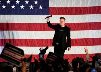 Musk’s $10B Tax Bombshell: Billionaire Jokes About IRS Trophy While Advocating Sweeping Reforms